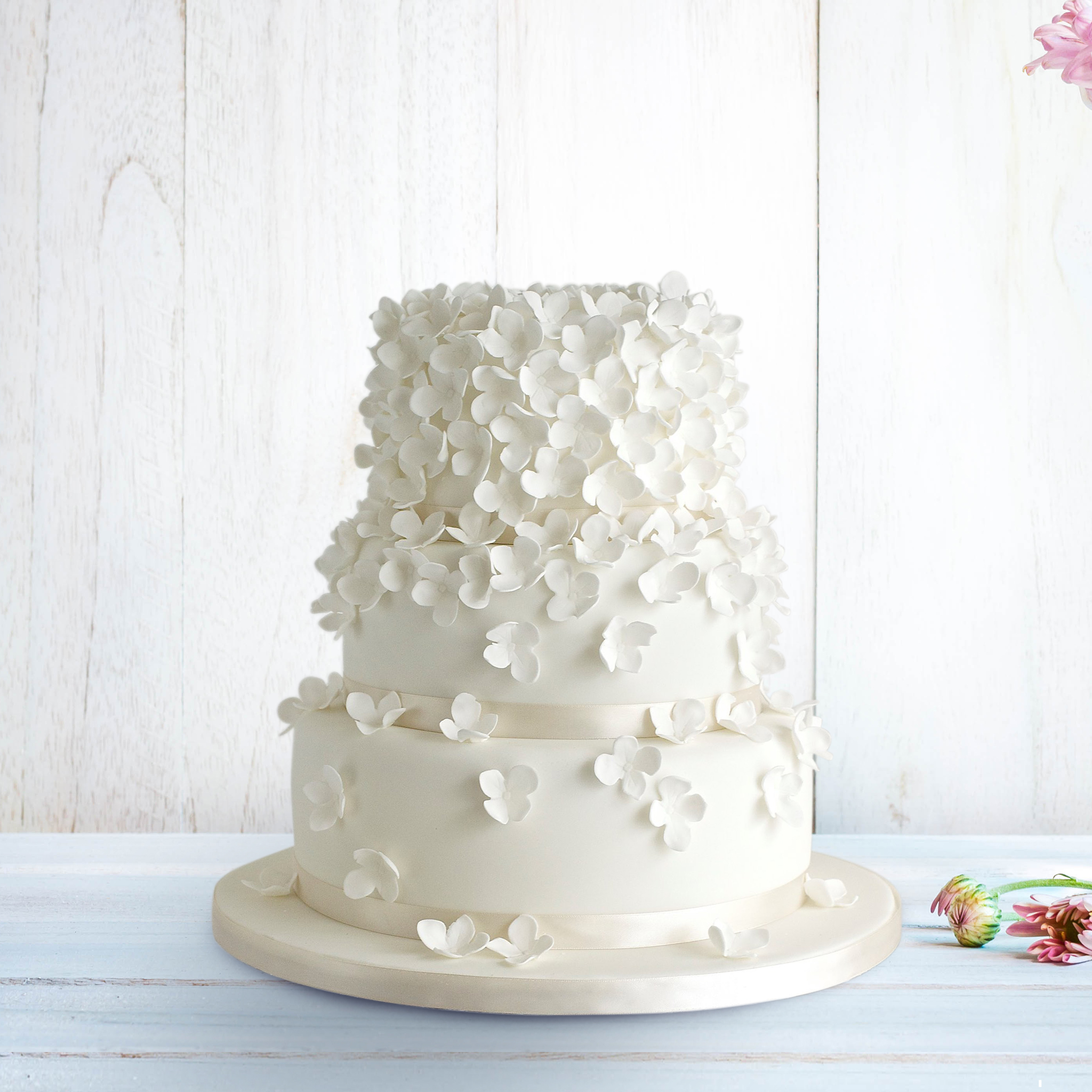 WeddingCake.jpg