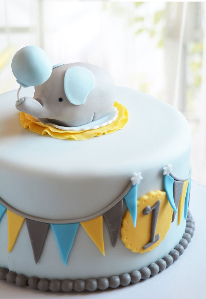 baby_child_cake_blue_elephant_02.jpg