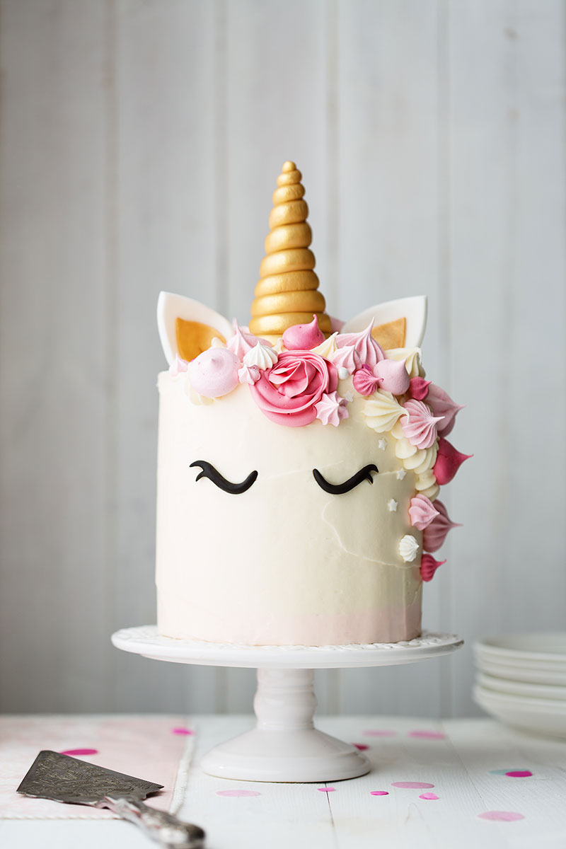baby_child_cake_unicorn_cream_cake_01.jpg