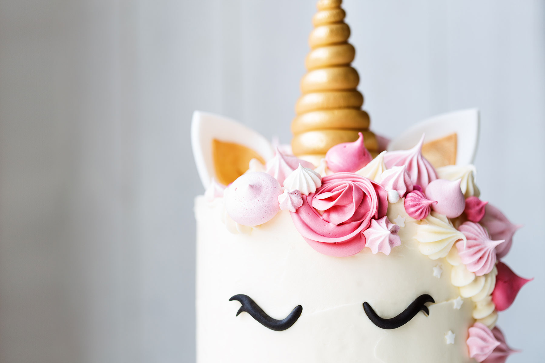 baby_child_cake_unicorn_cream_cake_02.jpg