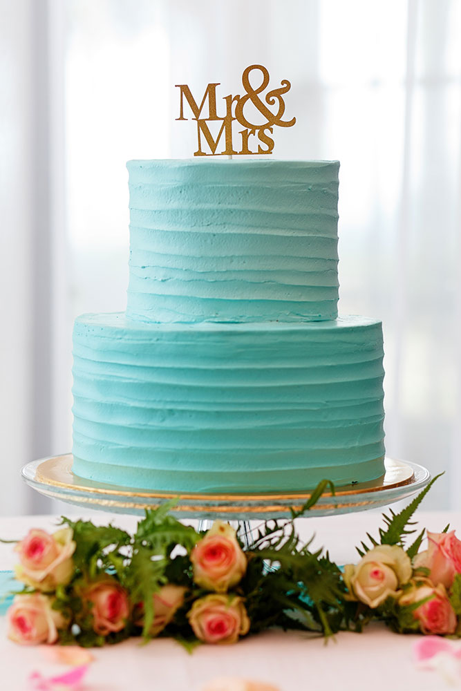 weddingcakes_creamy_turquoise_big_01.jpg