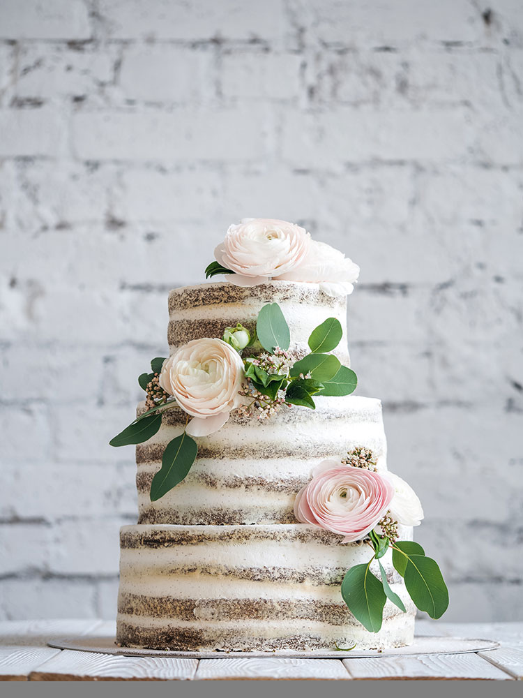weddingcakes_naked_cake_flowers_big_01.jpg